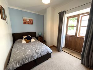 Photo 52- click for photo gallery